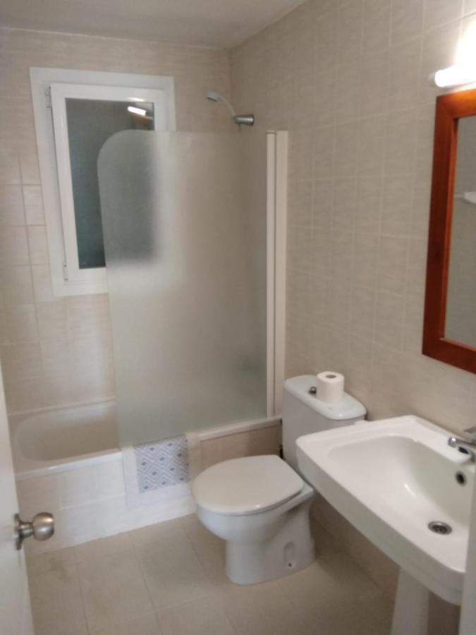 Apartamentos Playa Park Brisas Son Xoriguer Cala en Bosch Ngoại thất bức ảnh